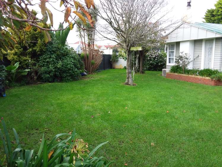 7 Hadfield Street Patea_22