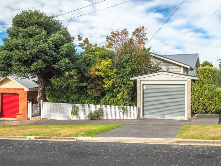 23 Nottingham Crescent Calton Hill_19