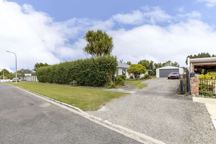 53 Titania Street Stratford_3