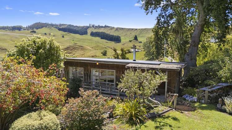 100 Hibberds Road Taihape and Surrounds_3