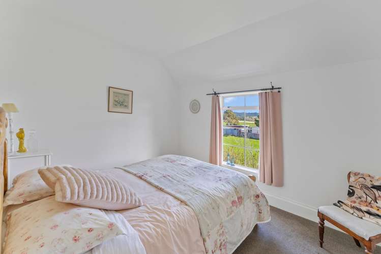 2 Higgins Road Brightwater_26