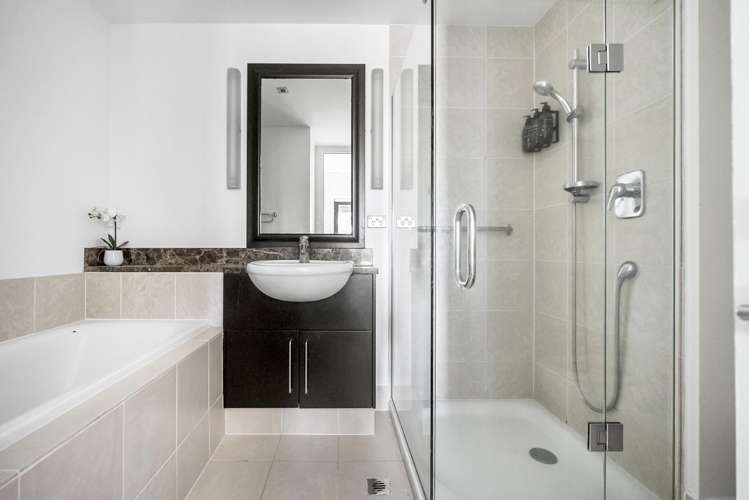 111/85 Customs Street West Auckland Central_8