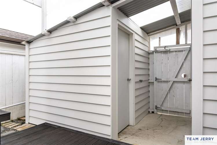 233 Murphys Road Flat Bush_30