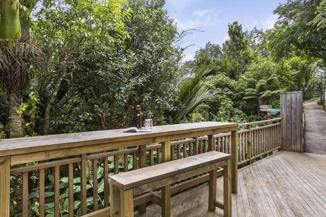 7 Woontons Lane Titirangi_2