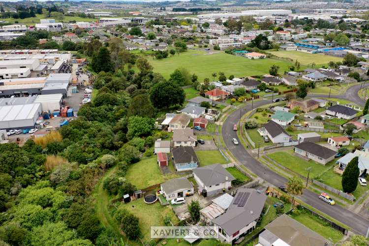 19 Antrim Crescent Otara_10