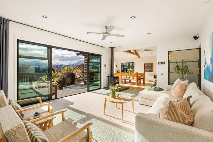 745 Aubrey Road Wanaka_10