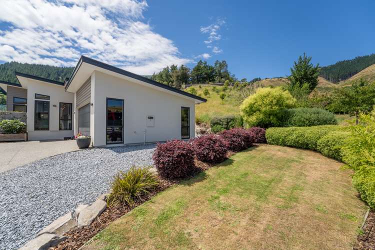 7 Appletree Way Stoke_5