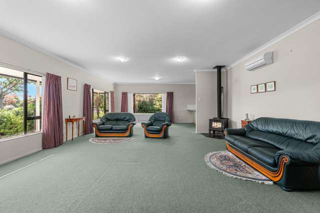 4 Carrington Drive Carterton_2