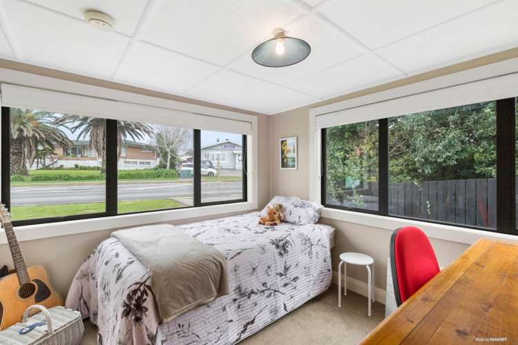 83 Kitchener Road Waiuku_6