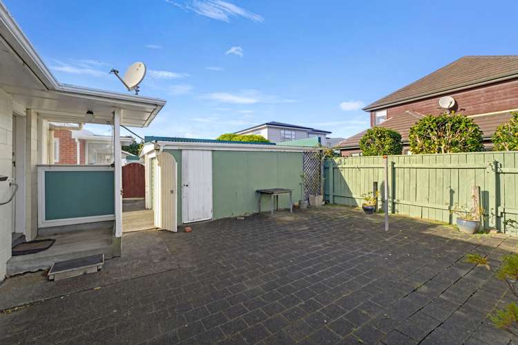 15 Amberley Grove Lower Hutt_17