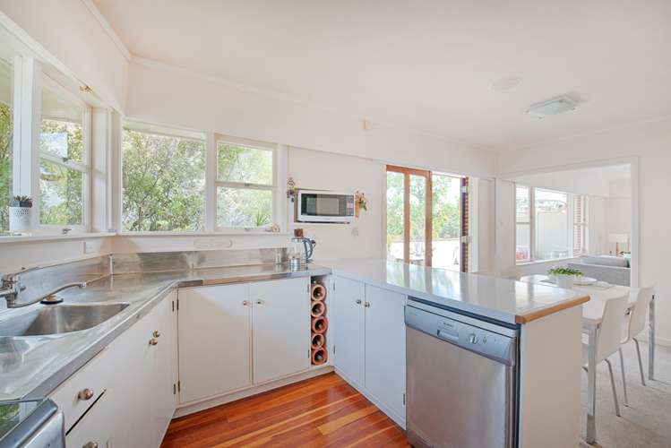 74 Seaview Road Castor Bay_7