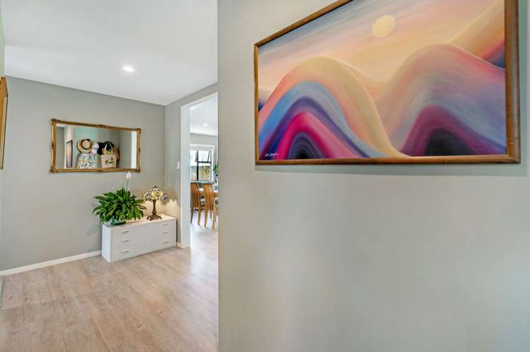 329 Westminster Ave Tamatea_7