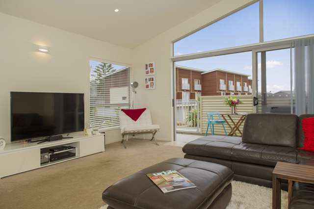 54/18 Eyre Street Whitianga_3