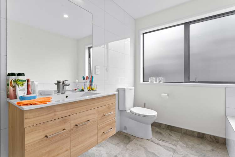 76 Hayfield Way Karaka_12