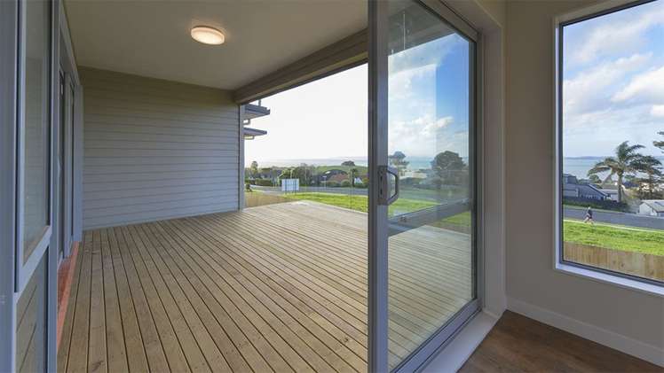 6 Te Makuru Lane Maraetai_12