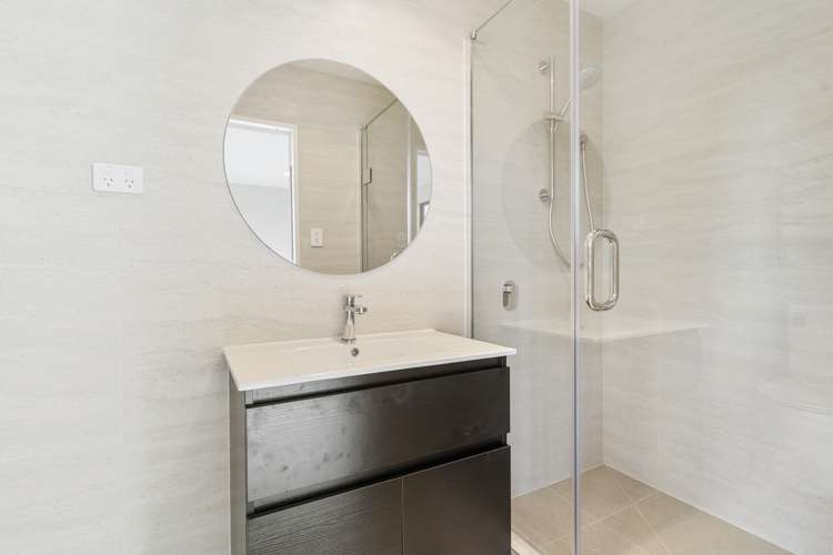 2/67 Aranui Road Mount Wellington_9