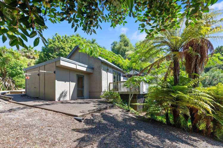 25 Gunbar Drive Welcome Bay_32