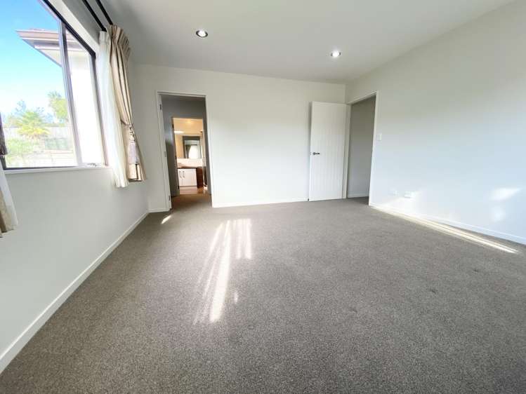 16 Lomas way Albany_13