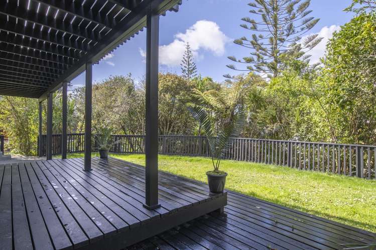 16 Glamorgan Drive Torbay_15