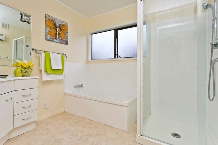 2/12 Esmonde Road Takapuna_14