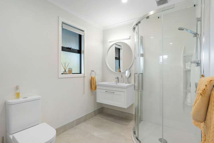 1/32 Empire Road Epsom_8