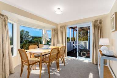 1 Anaheim Place_4