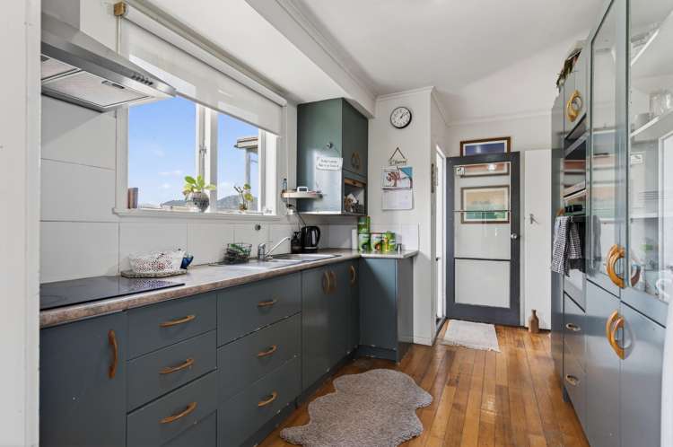 2 View Street Maungaturoto_9