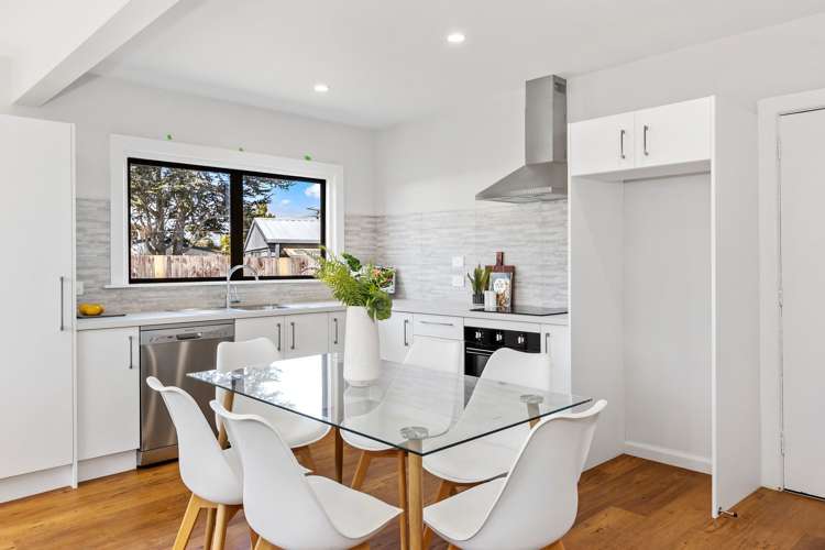 129 Marlow Road Aranui_5