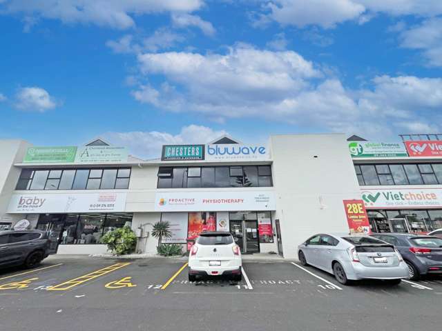 MAJOR MANUKAU EXPOSURE