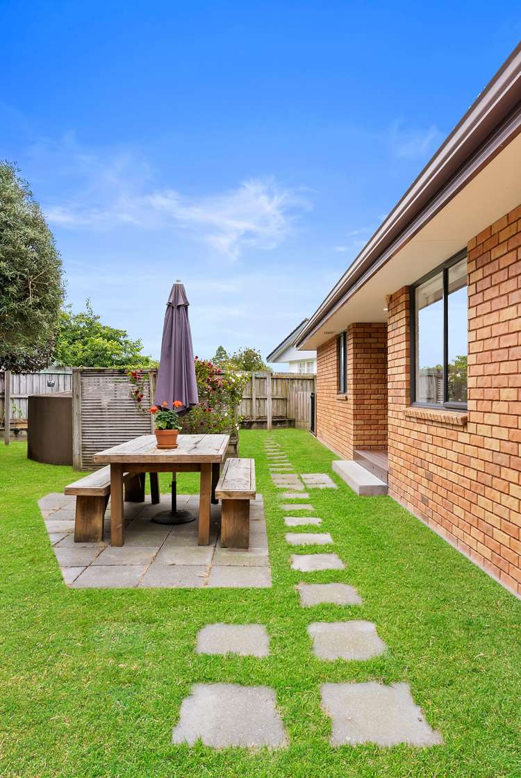 15a Araminta Place Beachlands_20