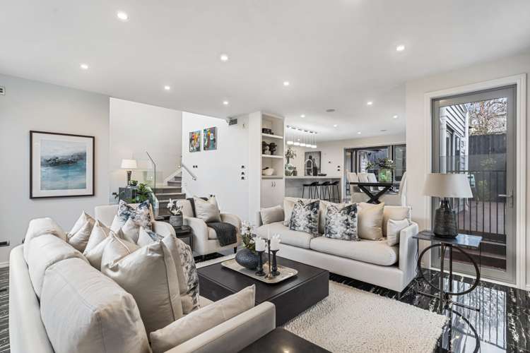 29 Momona Road Greenlane_2