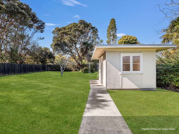 33 James McLeod Road Shelly Beach Helensville_23