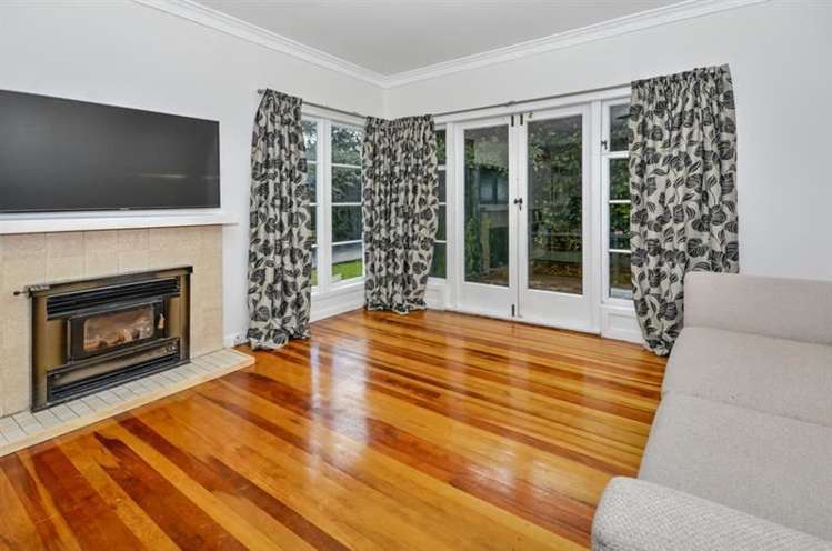 214 Onewa Road Birkenhead_11