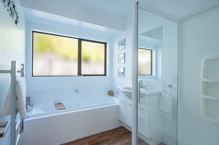 3 Olivine Terrace The Brook_13