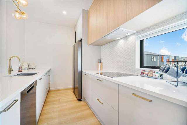 23 Flat Bush School Road Flat Bush_4