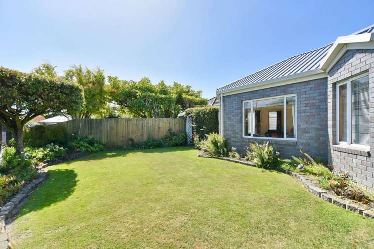 30 Farnswood Place Redwood_30