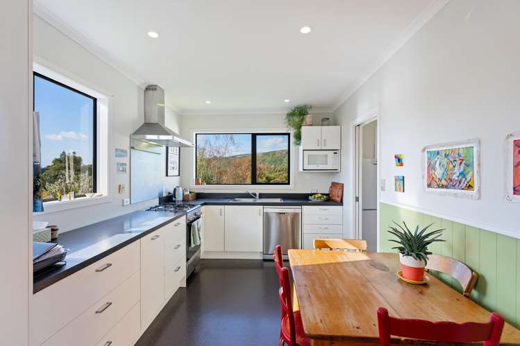 61 Tennis Court Road Raumati South_11