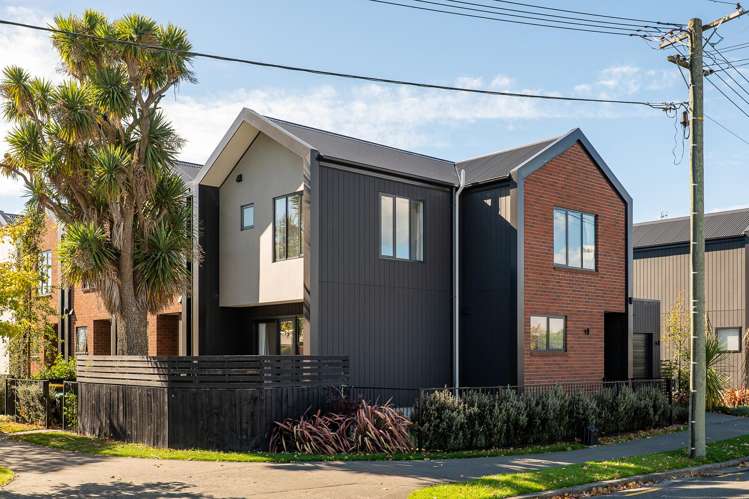 57 Avalon Street Richmond_11