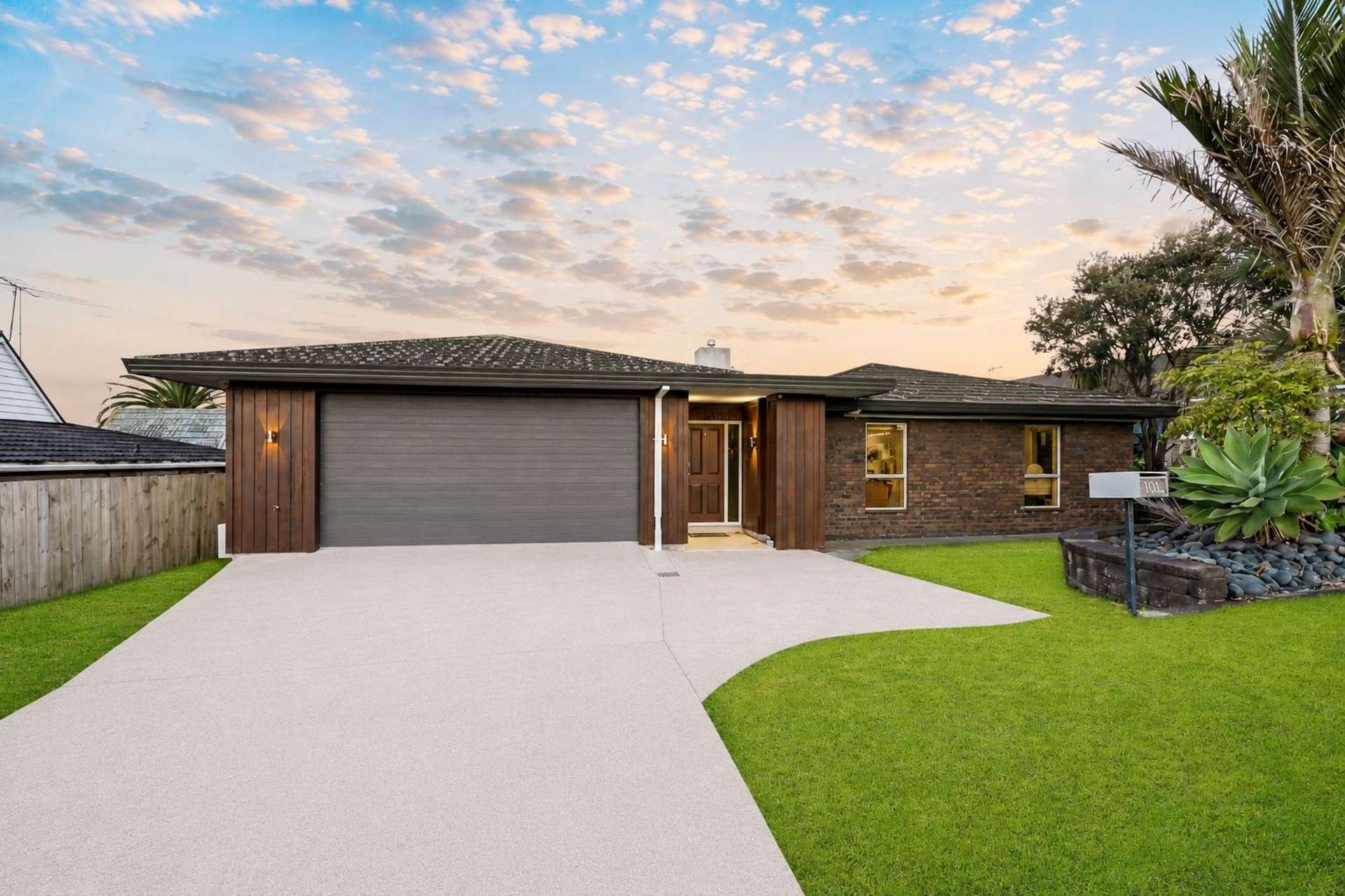 101 Glenmore road Sunnyhills_0