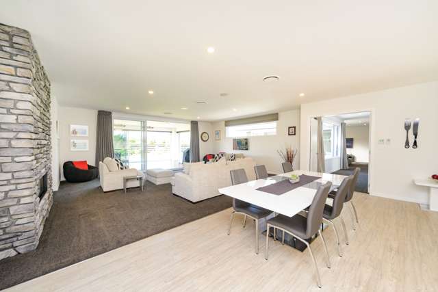 33 Hartwell Drive Kelvin Grove_2