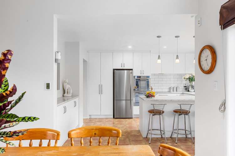 57 Waldorf Crescent Orewa_11