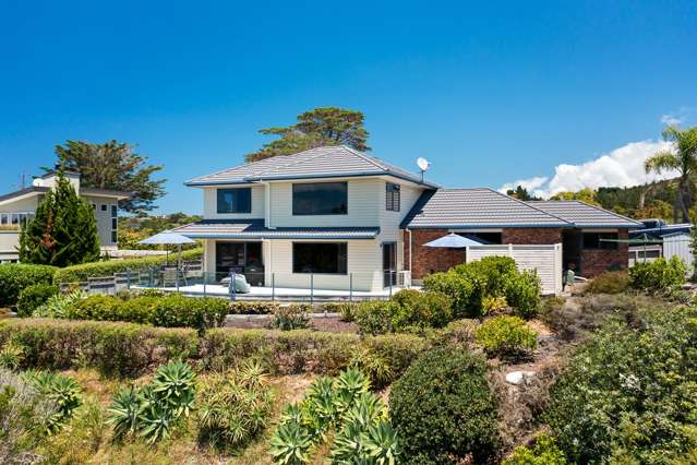 Immaculate Marina-View Home