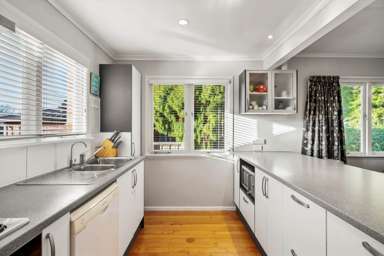 11 McNally Road_4