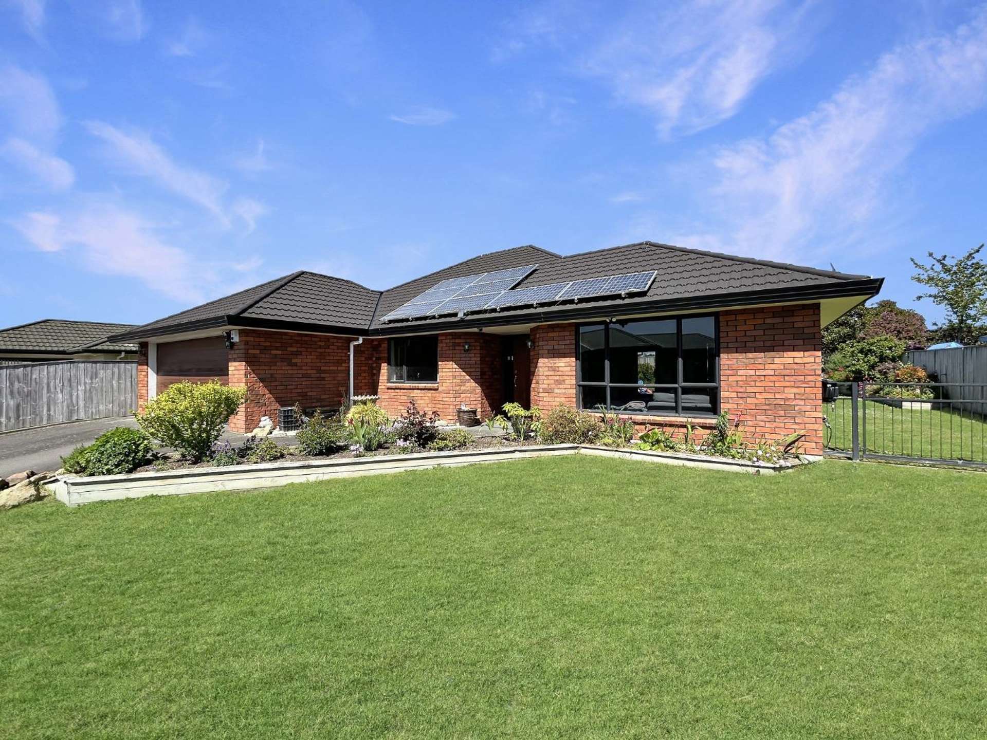 3 Brookside Close 10923_0