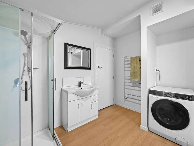 38 Grey Street Ashburton_13