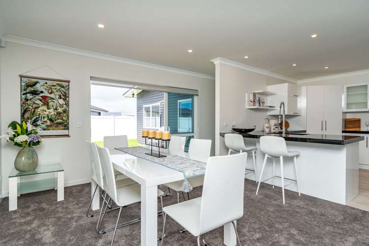 43 Stace Hopper Drive One Tree Point_5