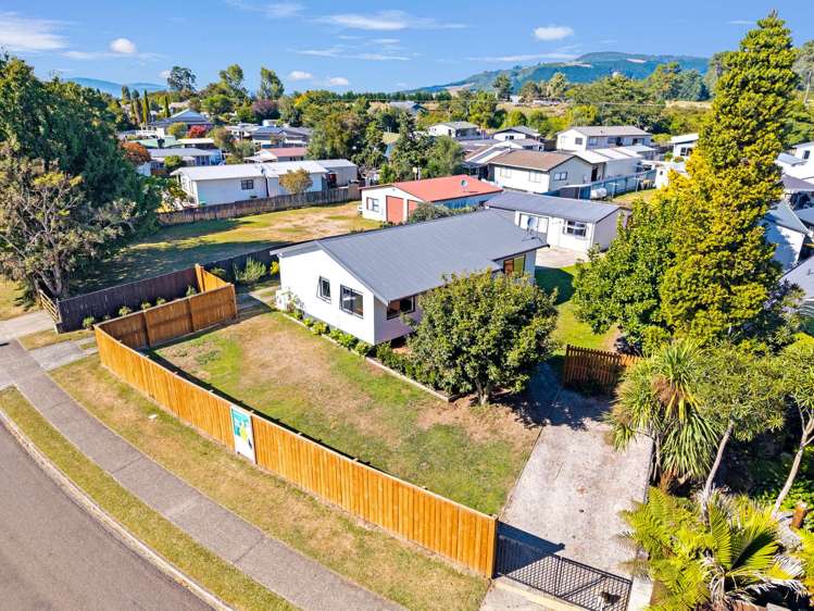 11 Landscape Drive Ngongotaha_31