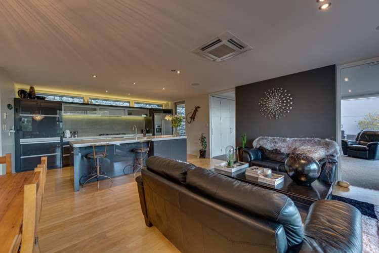 6 Challenger Lane Redcliffs_8