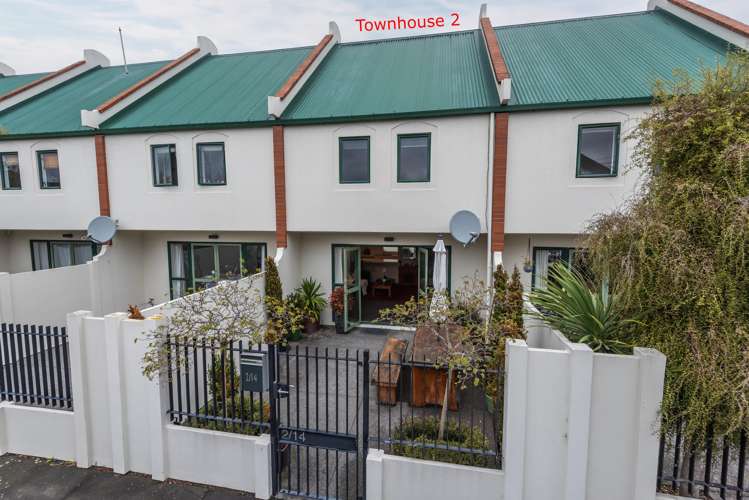 2/14 Moa Place Christchurch Central_14