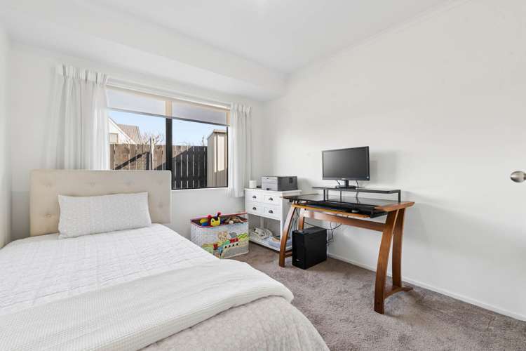 28 Booralee Avenue Botany Downs_19